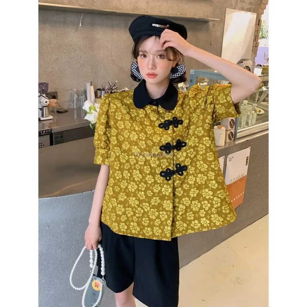 2023 verão nova moda chinesa jacquard cheongsam botão de manga curta estilo solto camisa top curto calças de duas peças de conjunto s528