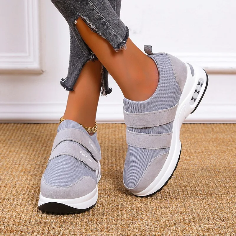 A europa Plus Size 43 Malha Respirável Sapatos para Mulher Tênis Tenis Feminino Zapatos De Mujer Casuais Sapatos de Plataforma Senhora 2022 Novo