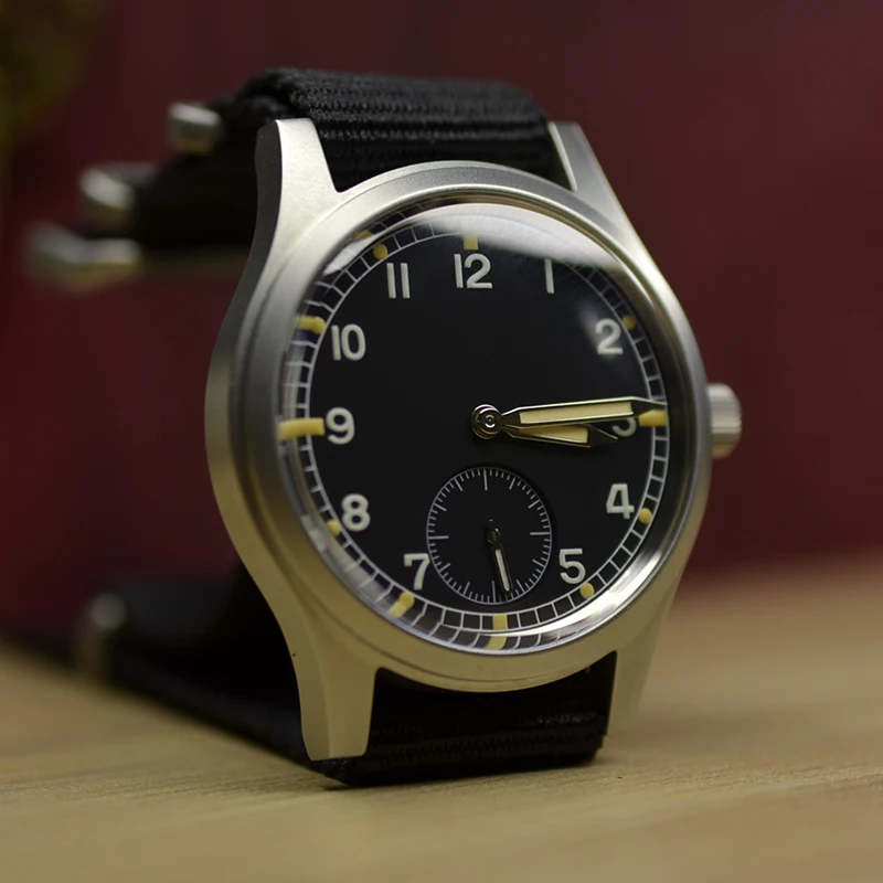 Dirty Dozen Coleção Vintage relógio de Pulso Pequenos Segundos VD78 Quartzo Mover Super Luminosa 100M Impermeável 36mm de Discagem de um Mínimo de Assistir