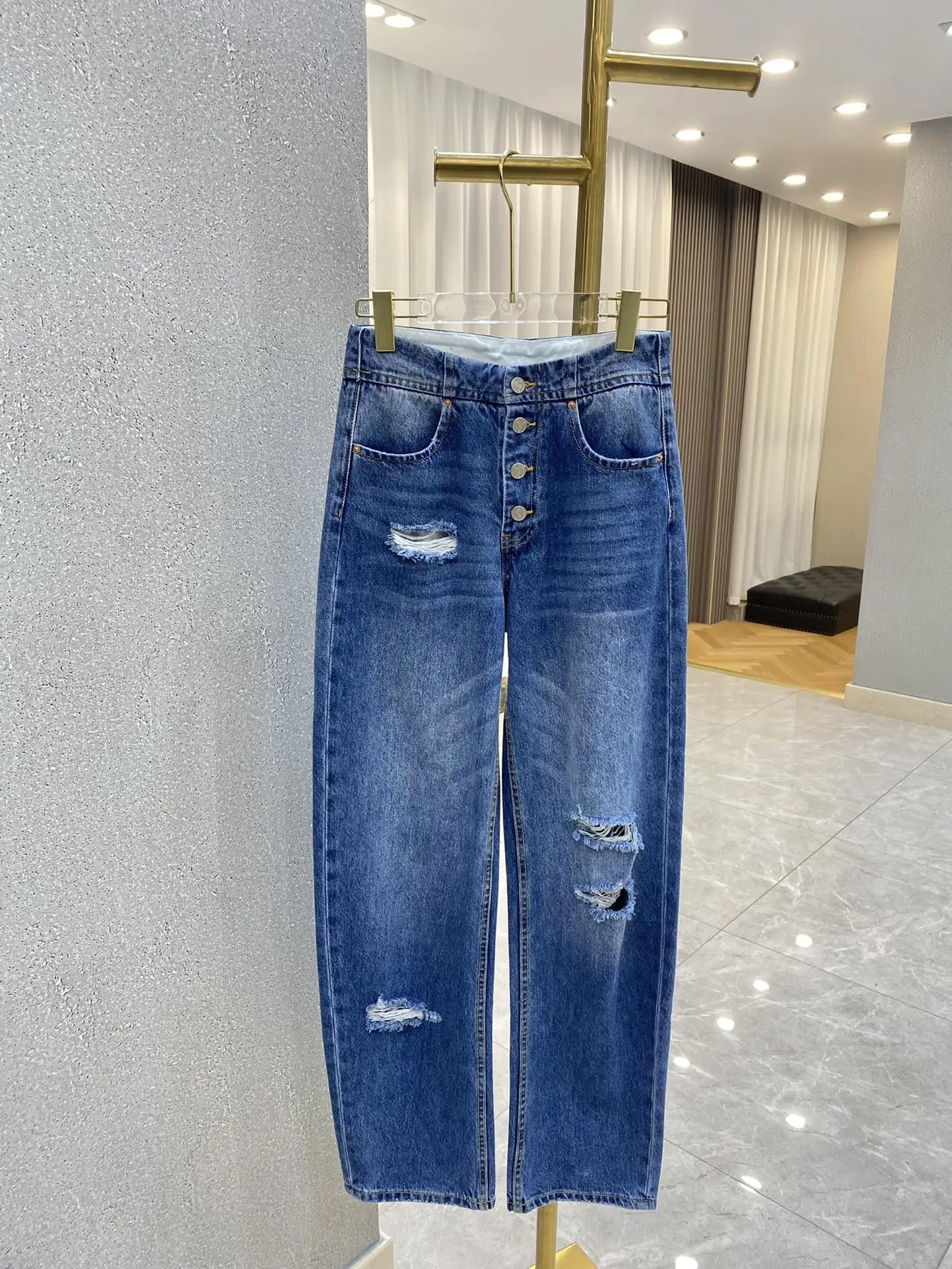MM6 Margiela calças de Brim das Mulheres 2023 Nova Moda de Perna Reta Ripped Jeans, Calças de Alta Qualidade Vintage Solta Azul Todos-correspondência Calças