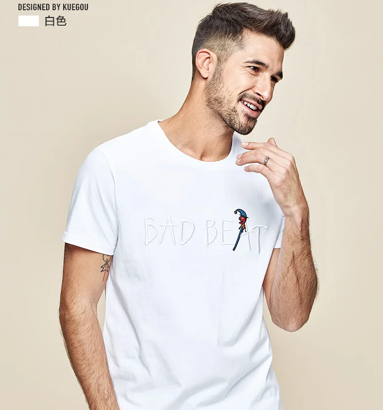 W4719 - Homens de manga curta t-shirt dos homens do algodão em torno do pescoço do bordado da letra metade T-shirt de manga .